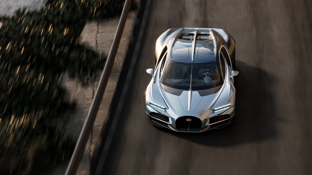 Глава Bugatti объяснил, почему не видит смысла в гибридах с турбомоторами