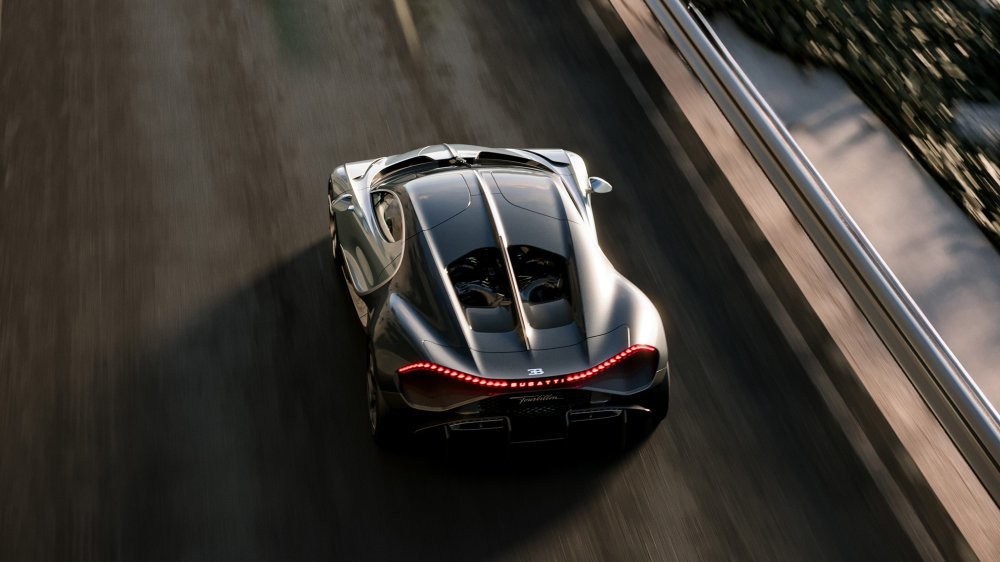 Глава Bugatti объяснил, почему не видит смысла в гибридах с турбомоторами