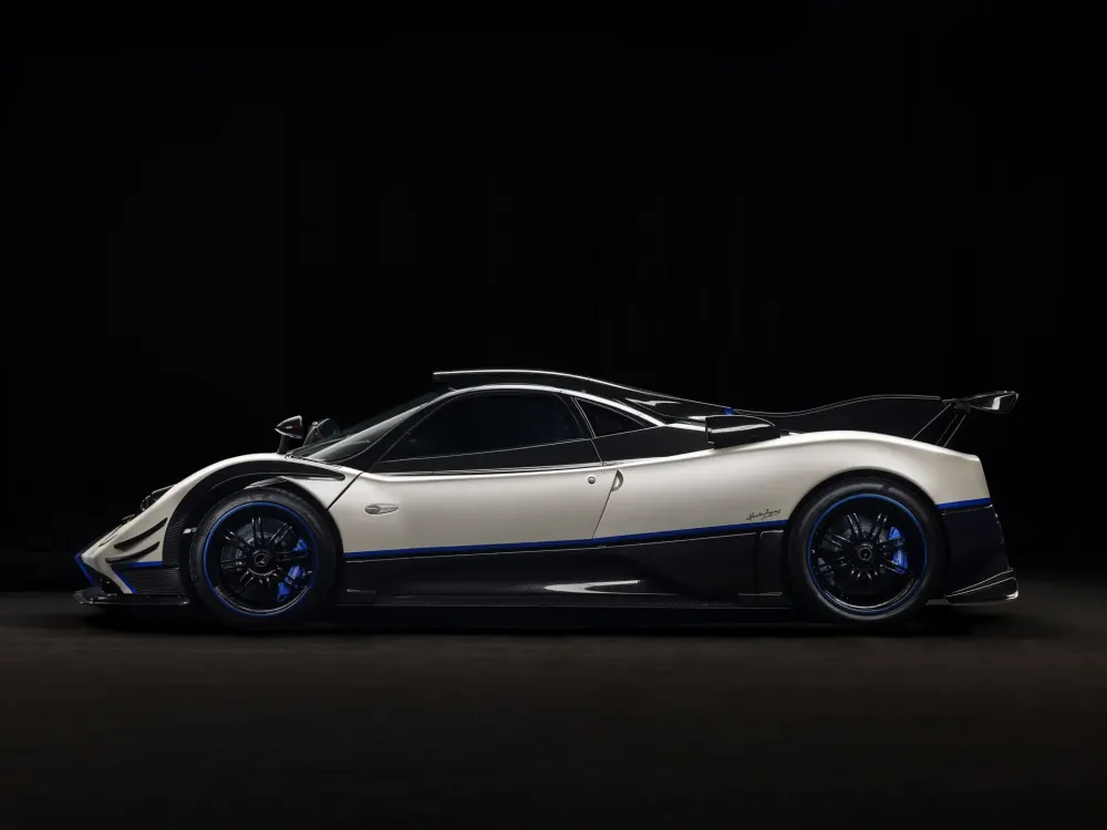 Уникальную Pagani Zonda планируют продать почти вдвое дороже, чем она стоила шесть лет назад