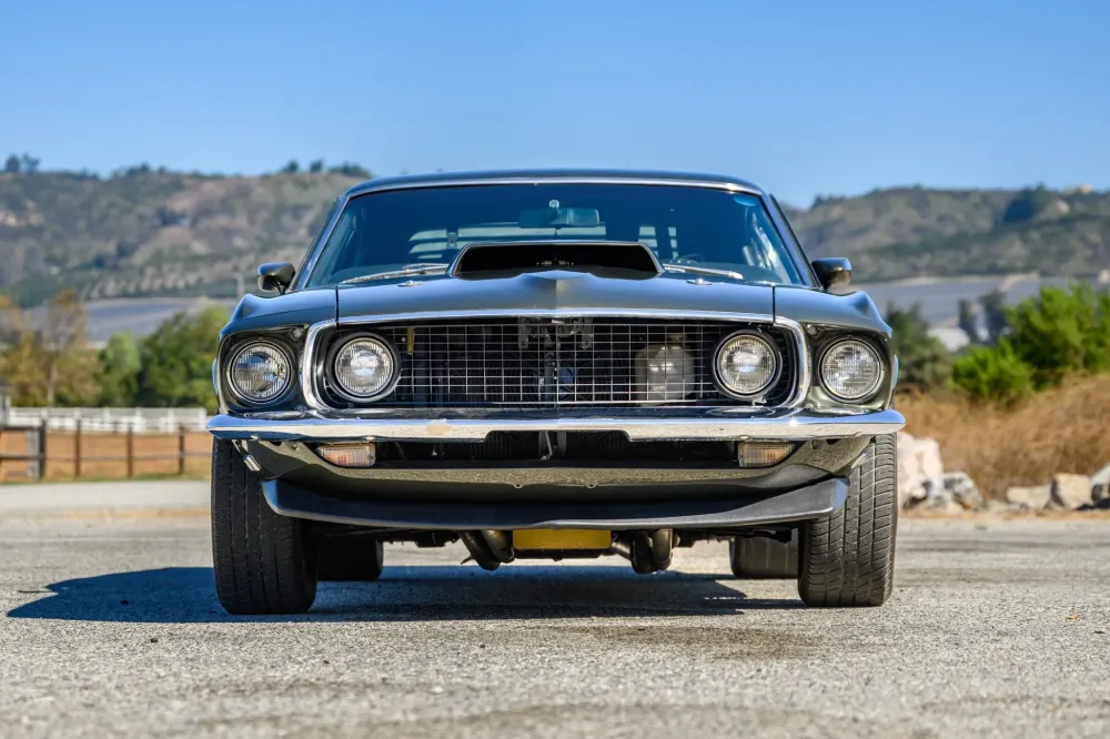 Редкий Ford Mustang с 9,8-литровым мотором выставили на продажу