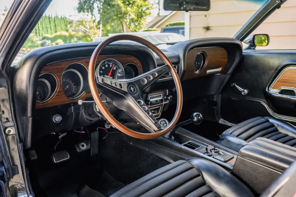 Редкий Ford Mustang с 9,8-литровым мотором выставили на продажу