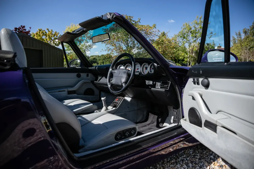 Редчайший кабриолет Porsche 911 Turbo (993) пустят с молотка