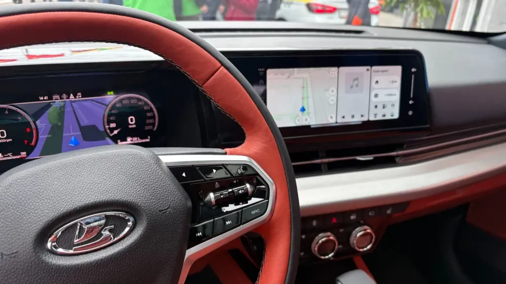 АвтоВАЗ запустил сборку кроссоверов Lada Azimut