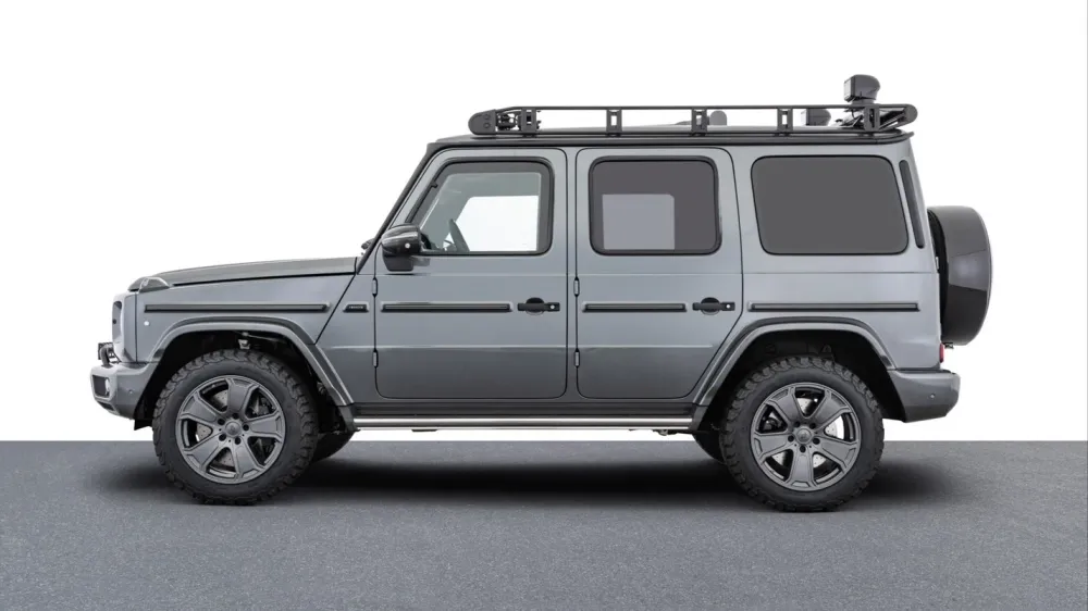 Brabus выставил на продажу бронированную «капсулу времени» Mercedes-Benz G 500 Brabus выставил на продажу бронированную «капсулу времени» Mercedes-Benz G 500