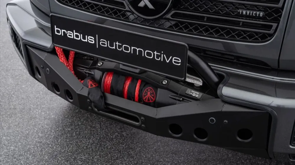 Brabus выставил на продажу бронированную «капсулу времени» Mercedes-Benz G 500 Brabus выставил на продажу бронированную «капсулу времени» Mercedes-Benz G 500
