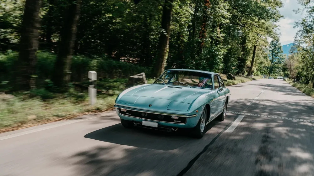 Раритетный Lamborghini из королевского гаража выставят на торги Раритетный Lamborghini из королевского гаража выставят на торги