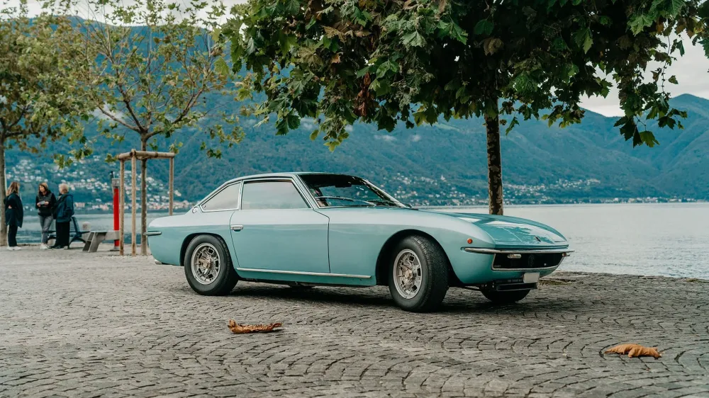 Раритетный Lamborghini из королевского гаража выставят на торги Раритетный Lamborghini из королевского гаража выставят на торги