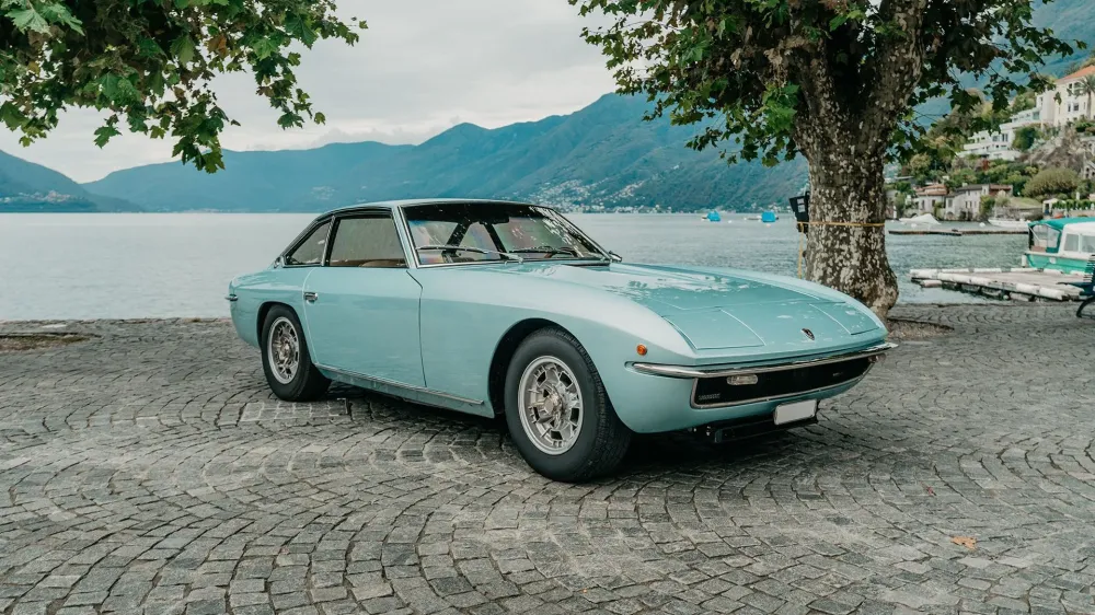 Раритетный Lamborghini из королевского гаража выставят на торги Раритетный Lamborghini из королевского гаража выставят на торги