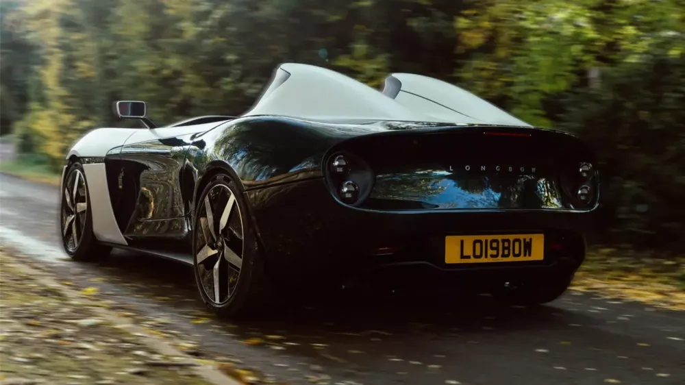 Экс-инженеры Tesla выпустили сверхлёгкий спидстер на батарейках Экс-инженеры Tesla выпустили сверхлёгкий спидстер на батарейках