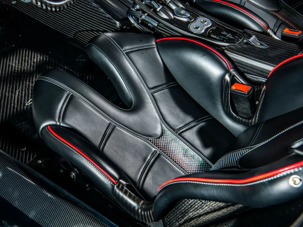 Последний из родстеров Pagani Huayra BC хотят продать за 5,7-6 миллионов долларов