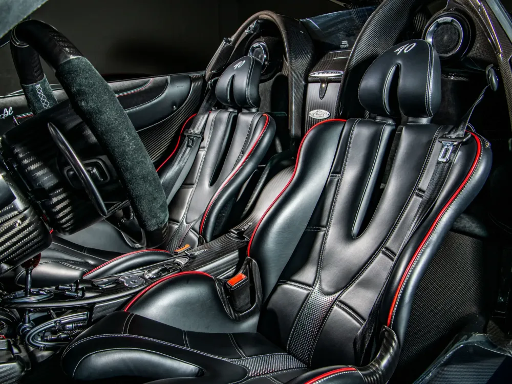 Последний из родстеров Pagani Huayra BC хотят продать за 5,7-6 миллионов долларов