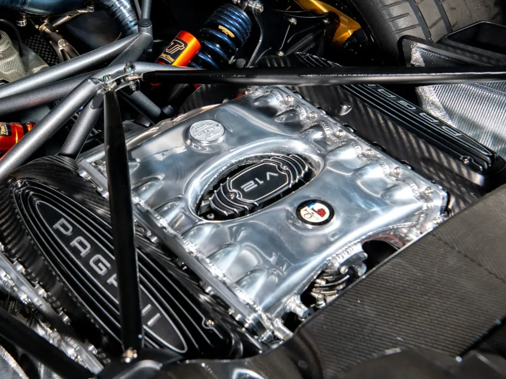 Последний из родстеров Pagani Huayra BC хотят продать за 5,7-6 миллионов долларов