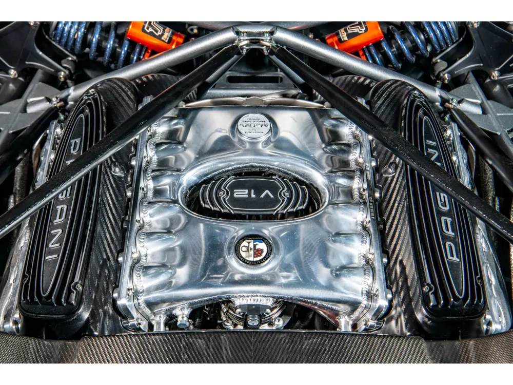 Последний из родстеров Pagani Huayra BC хотят продать за 5,7-6 миллионов долларов