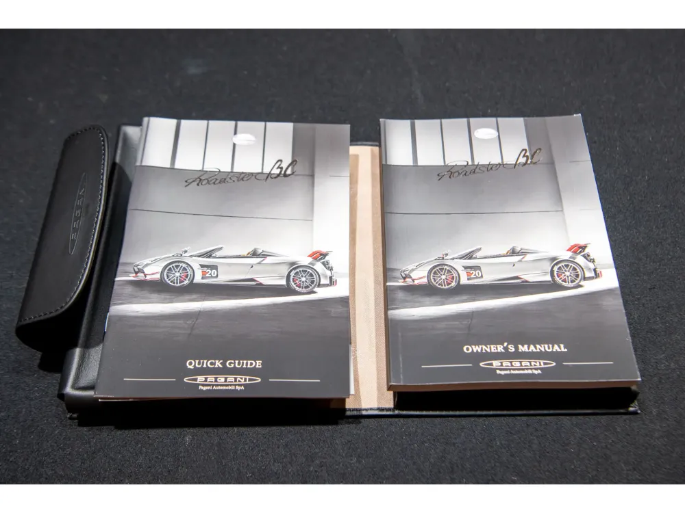 Последний из родстеров Pagani Huayra BC хотят продать за 5,7-6 миллионов долларов