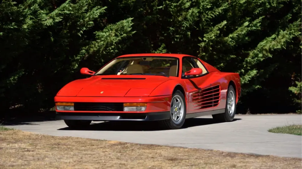 Коллекцию из 46 редких Ferrari пустят с молотка