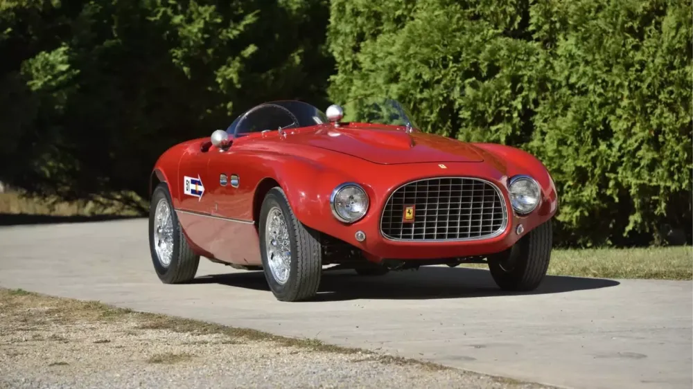 Коллекцию из 46 редких Ferrari пустят с молотка