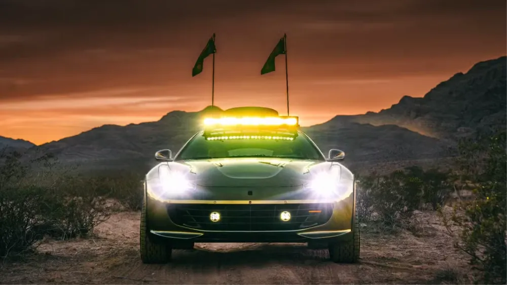 Тюнеры создали внедорожный суперкар Ferrari с клиренсом как у Крузака