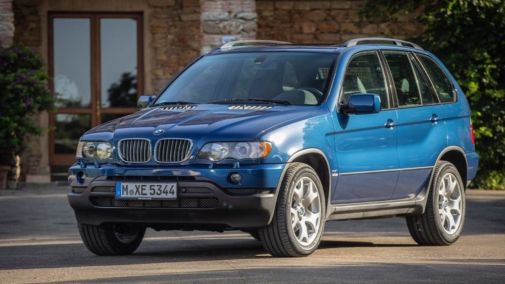 BMW снова отзовёт кроссоверы X5 из-за подушек безопасности Takata