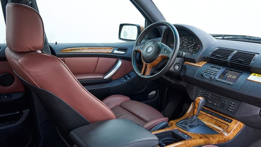 BMW снова отзовёт кроссоверы X5 из-за подушек безопасности Takata