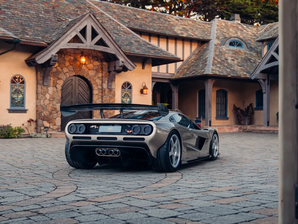 Редчайший суперкар от создателя McLaren F1 хотят продать за 1,6 миллиарда рублей