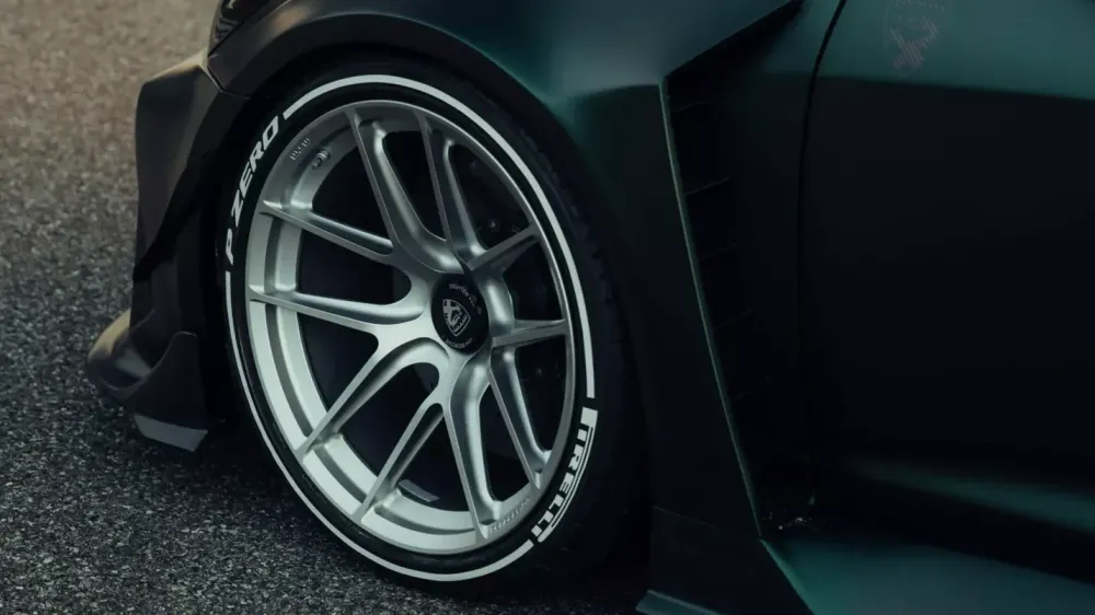 Audi RS6 стал мощнее Bugatti Veyron