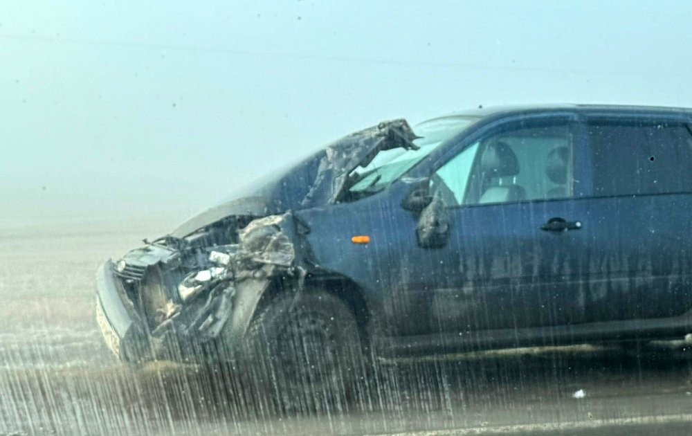 Туман, видимость плохая, но все торопятся