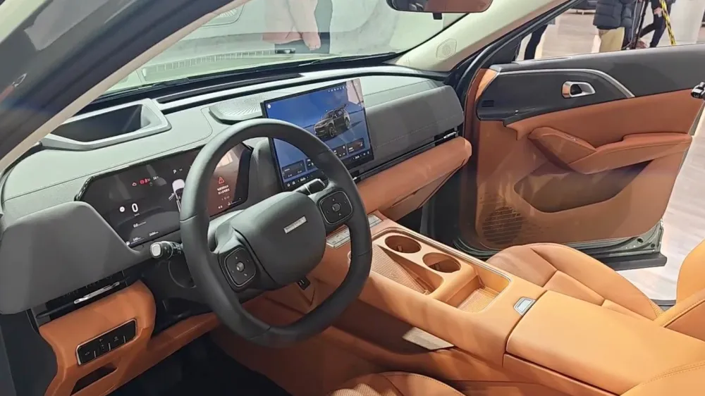 Новый кроссовер Haval H6L начали продавать в Китае по цене Lada Iskra