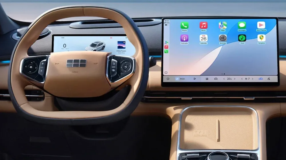 Марка Geely объявила стоимость гибридного кроссовера EX5 EM-i в России