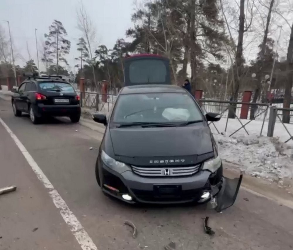 Авария из-за запавшей педали газа