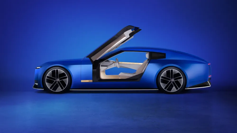 Jaguar уволил дизайнера, создавшего странный концепт Type 00