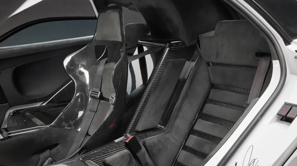 McLaren F1 из коллекции султана Брунея стал самым дорогим в мире