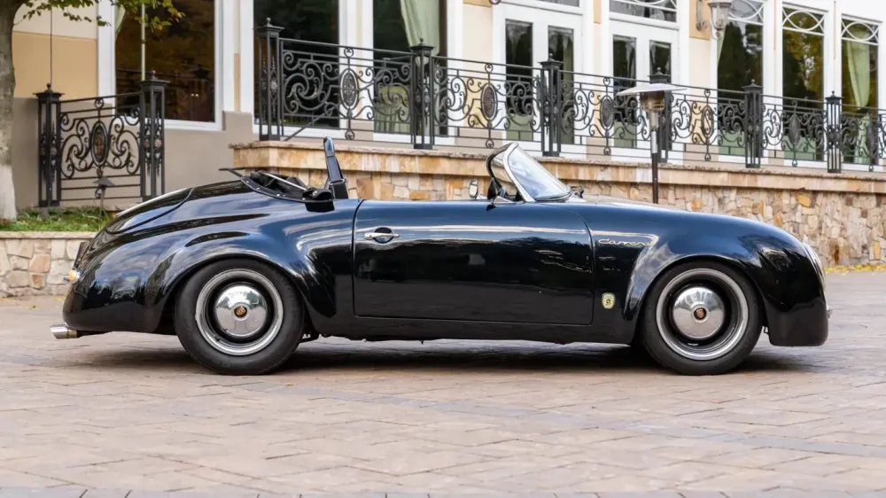 Уникальный Porsche 356, принадлежавший знаменитому музыканту, ушёл с молотка