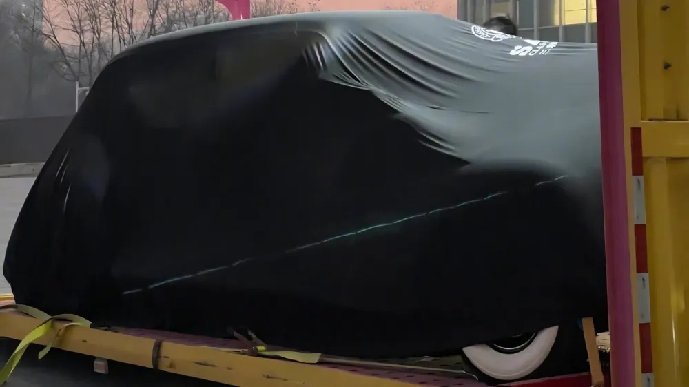 Great Wall опубликовал тизер загадочной новинки в ретростиле