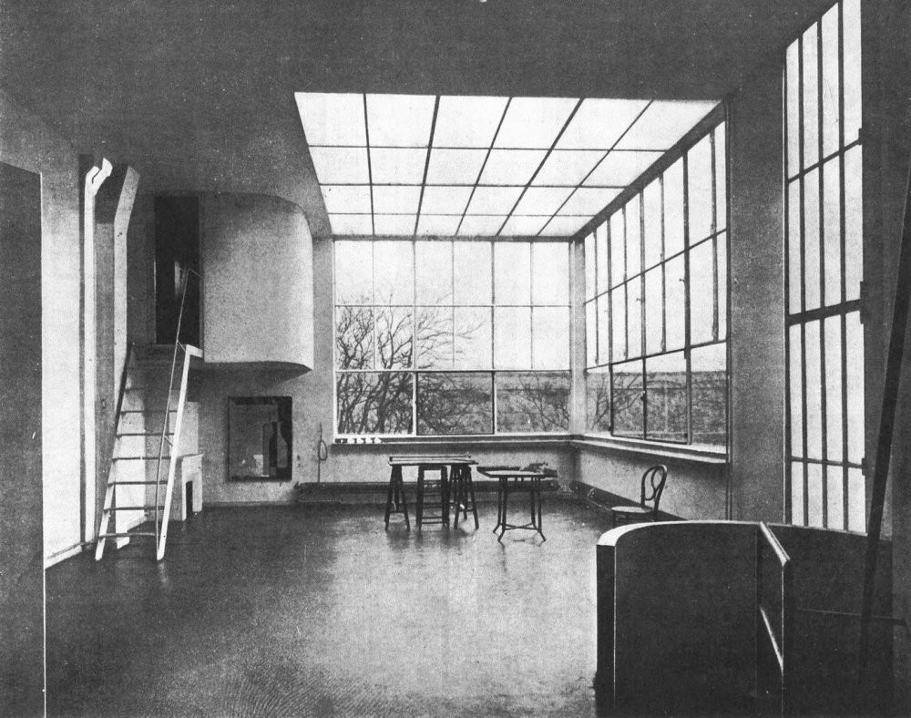 25. Дом-студия Озанфана, построен в 1923 в Париже. Архитектор - Ле Корбюзье