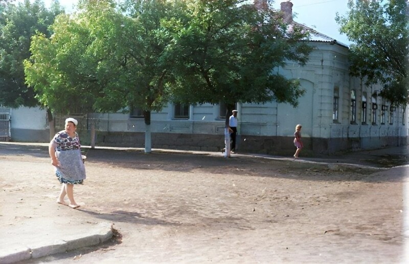Пересечение улиц Земской и Котовского, 1968 год.