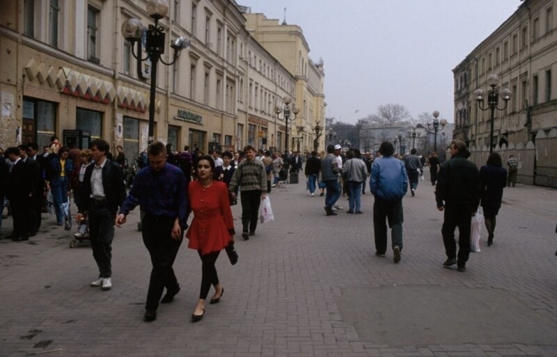 11. Москва, Арбат, 26 апреля 1993 года
