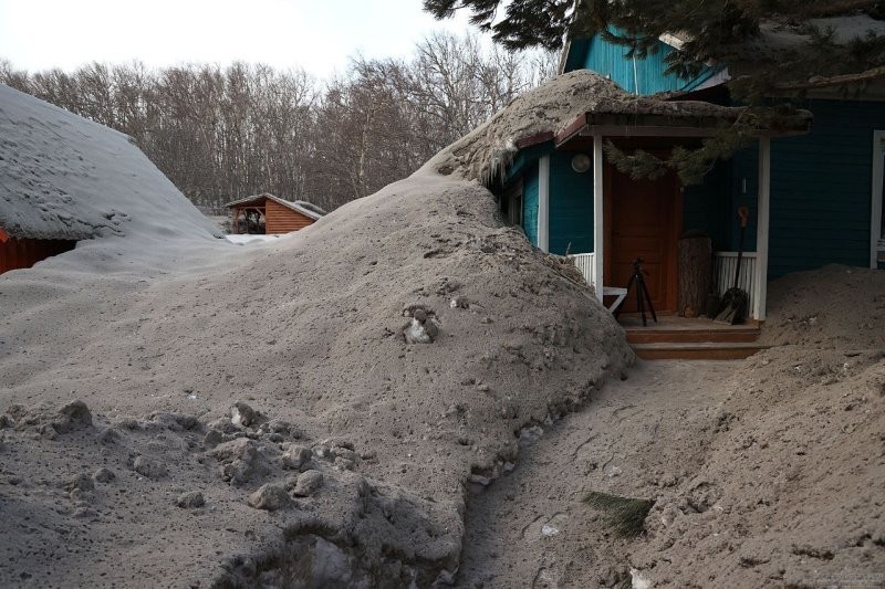 «Ядерная зима» на Камчатке: учёные засняли извержение вулкана Шивелуч и попали в самый эпицентр стихии