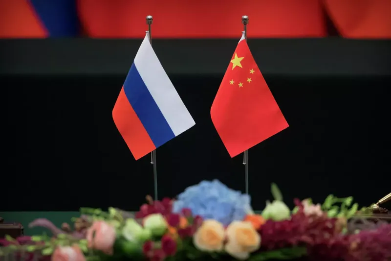 В США считают, что не смогут предотвратить сближение России с Китаем