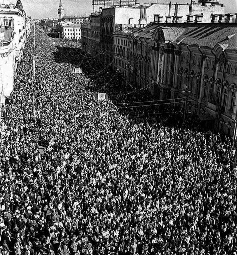 Невский проспект 9 мая 1975 года