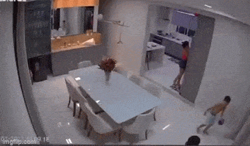 Капец люстре