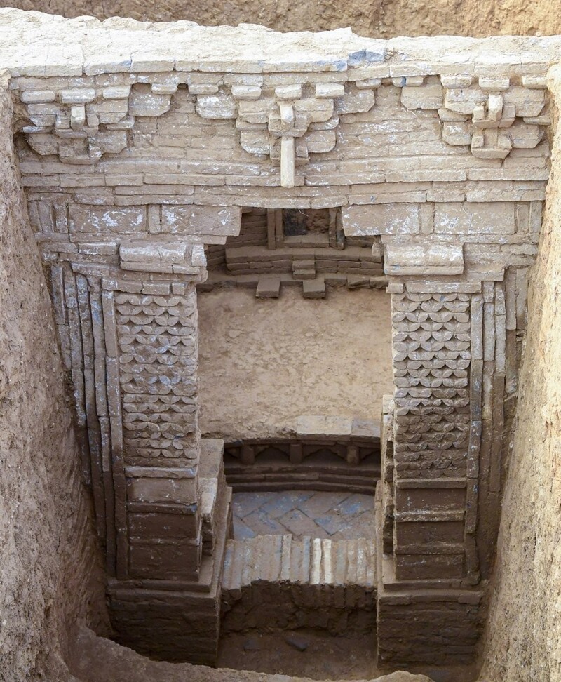 В Китае нашли 12 расписных гробниц периода хана Хубилая, внука Чингисхана