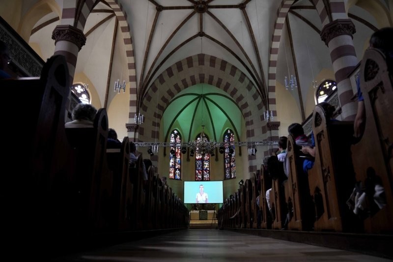 Бог из машины: в немецкой церкви искусственный интеллект организовал и провёл службу для прихожан