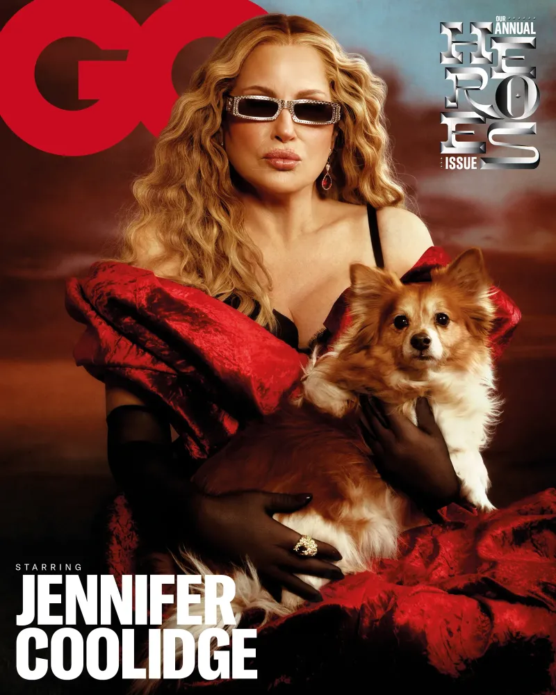 Мама Стифлера вернулась: «Возродившаяся» актриса Дженнифер Кулидж снялась в сказочной фотосессии для GQ