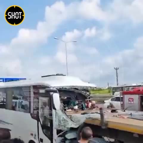 Автобус в турции врезался в столб. Автобус в турции врезался в столб. Автобус в турции врезался в столб. Автобус в турции врезался в столб. Автобус в турции врезался в столб.