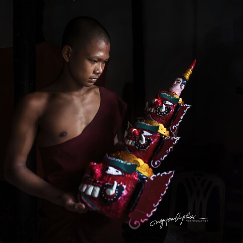 Юные кхмерские буддисты на фотографиях Нгуена Ву Фуока