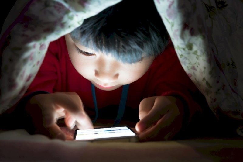 Стоп смартфон! В Китае детям и подросткам запретят доступ к Интернету в ночное время