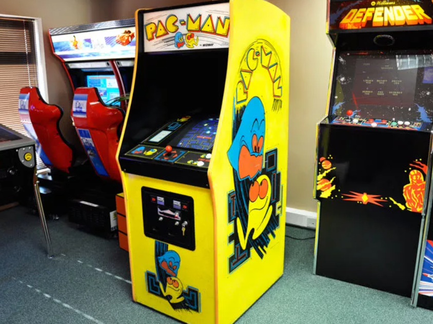 Лучшие мобильные игровые автоматы games dendy. Pacman аркадный автомат. Pac-man Arcade игровой автомат. Аркада Pac man. Pac-man Arcade Cabinet.