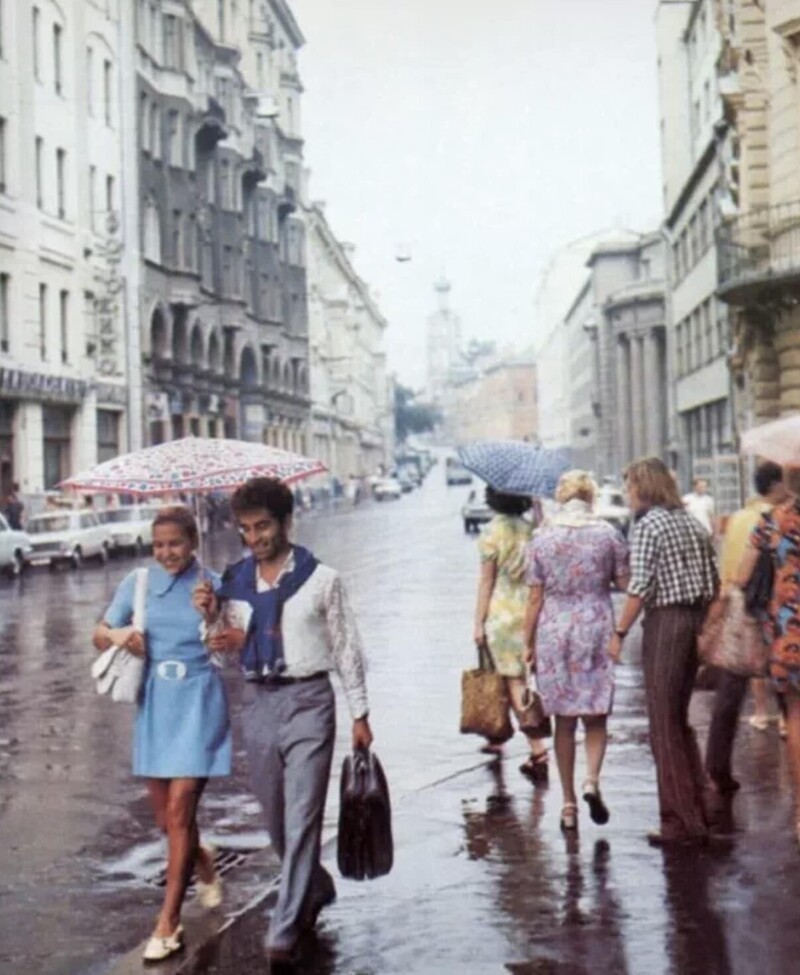 Петровка улица. Москва, 1970-е годы