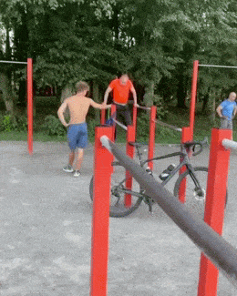 Первый раз всегда сложно