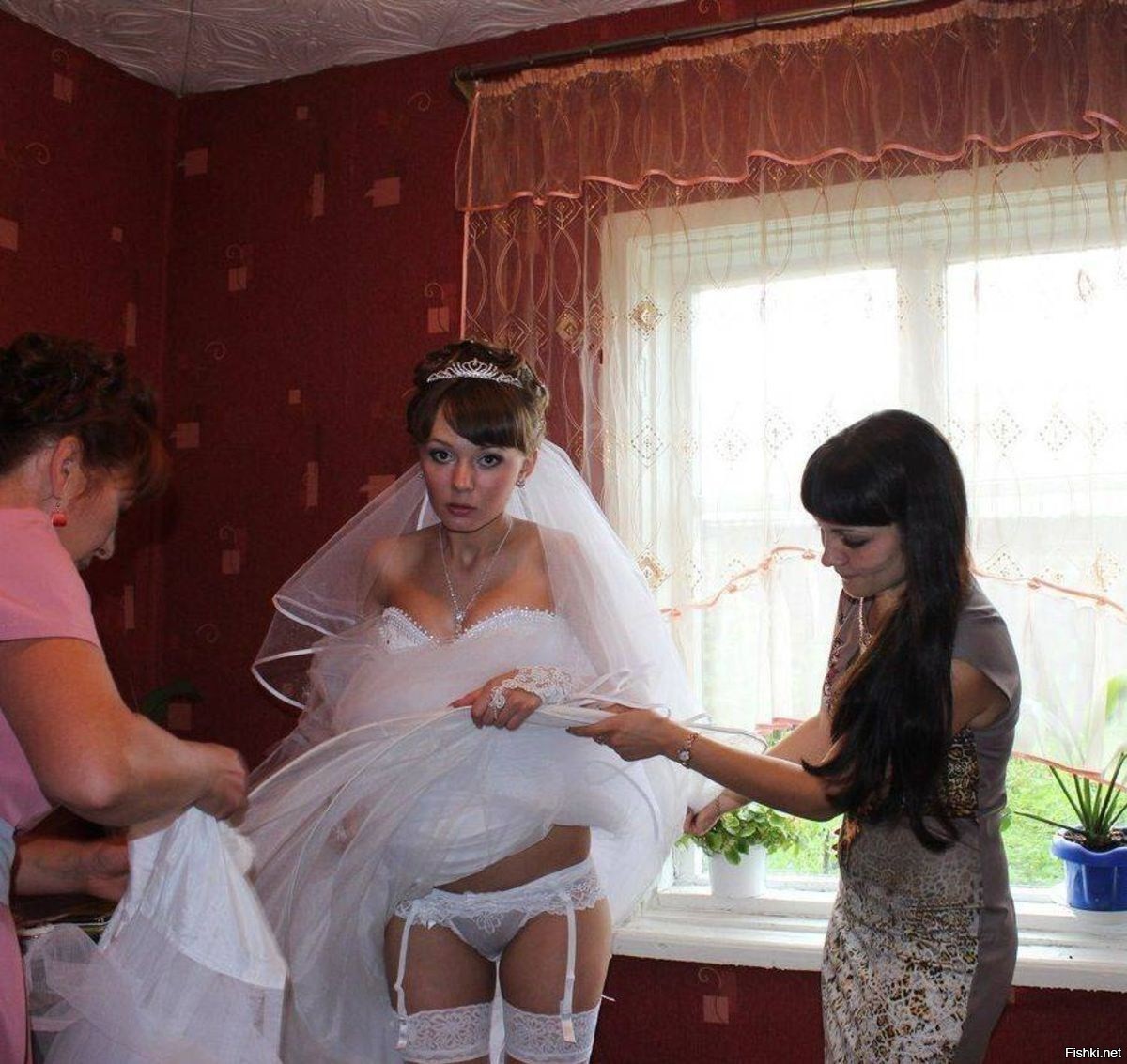 видео голая невеста перед свадьбой фото 25